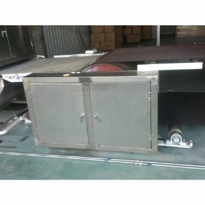 傳動(dòng)系統(tǒng)